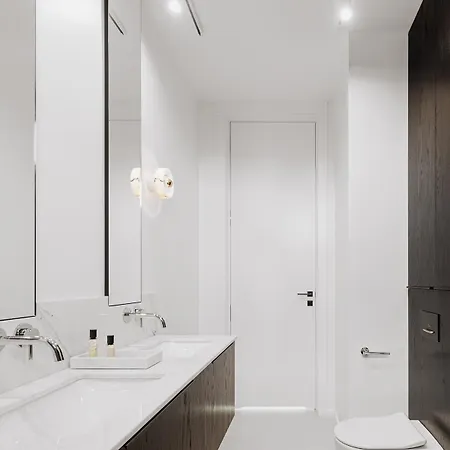 Hanza Tower Downtown 20 Pool & Jacuzzi Appartamento *
